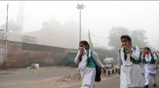 प्रदूषण से त्रस्त दिल्ली एनसीआर