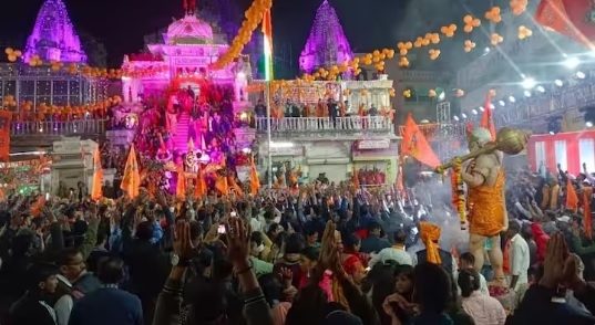 रामलला की प्राण प्रतिष्ठा के दिन भजन संध्या रामलला की प्राण प्रतिष्ठा के दिन भजन संध्या