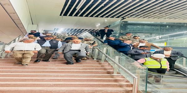 नोएडा इंटरनेशनल एयरपोर्ट को 30 नवंबर तक मिल सकता है एयरोड्रम लाइसेंस, अपर मुख्य सचिव ने की बैठक