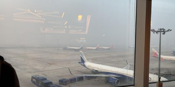 दिल्ली में घना कोहरा, हवा जहरीली, उत्तर भारत में शीत लहर