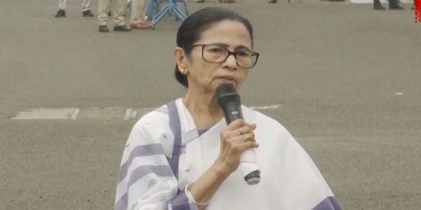 न्यू टाउन में दुर्गा आंगन का शिलान्यास, सिलीगुड़ी में महाकाल मंदिर की तारीख का ऐलान