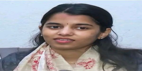 बातचीत : ‘कला मेरा आधार, राजनीति मेरी जिम्मेदारी‘- मैथिली ठाकुर