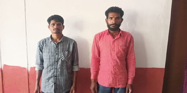 छत्तीसगढ़ : बीजापुर में दो नक्सली गिरफ्तार, भारी मात्रा में विस्फोटक बरामद