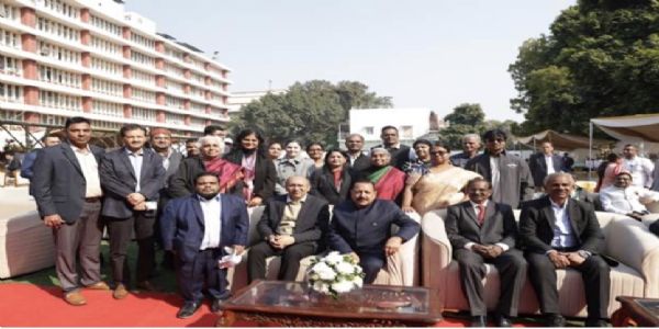 केंद्रीय मंत्री डॉ. जितेन्द्र सिंह ने गहरे समुद्र मिशन के वैज्ञानिकों को किया सम्मानित