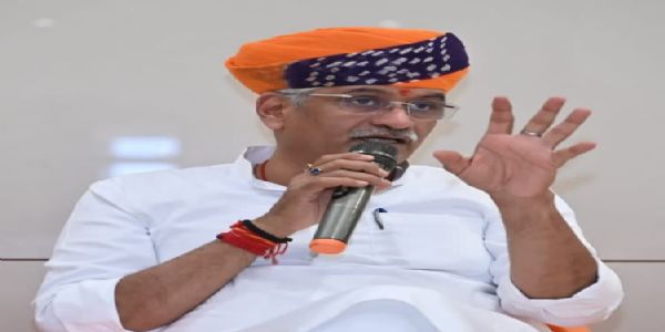 केंद्रीय मंत्री का विपक्ष पर कटाक्ष- व्यवस्था को बाधित करने की राजनीति देशहित में नहीं