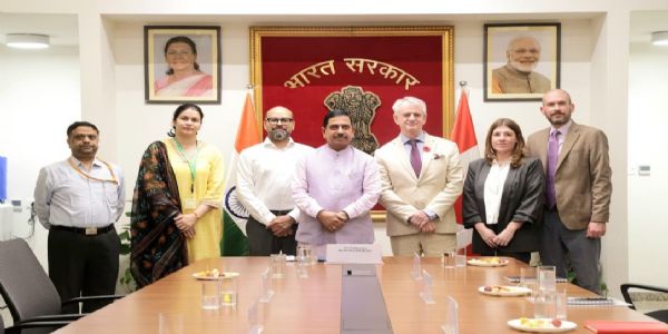 भारत-कनाडा के बीच शिक्षा और शोध सहयोग पर चर्चा, एमओयू को लागू करने पर जोर