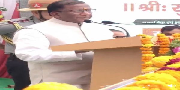 संस्कार देना और मानव सेवा करना सबसे बड़ा धर्म : राज्यपाल लक्ष्मण आचार्य