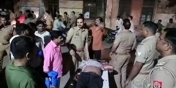 उत्तर प्रदेश के फिरोजाबाद में सड़क हादसा, चार की मौत, आठ घायल