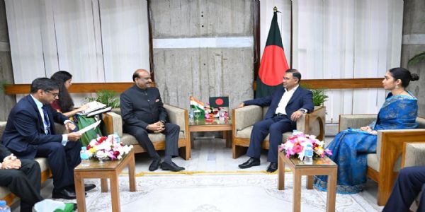 लोकसभा अध्यक्ष ओम बिरला ने बांग्लादेश के प्रधानमंत्री से की मुलाकात