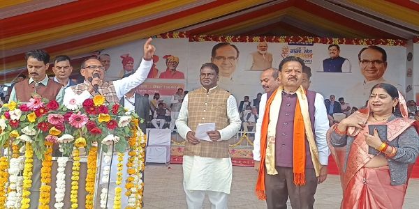 जो गेंदबाज़ी, बल्लेबाज़ी और फील्डिंग तीनों में कमाल कर दे- वही असली ऑलराउंडर: शिवराज सिंह