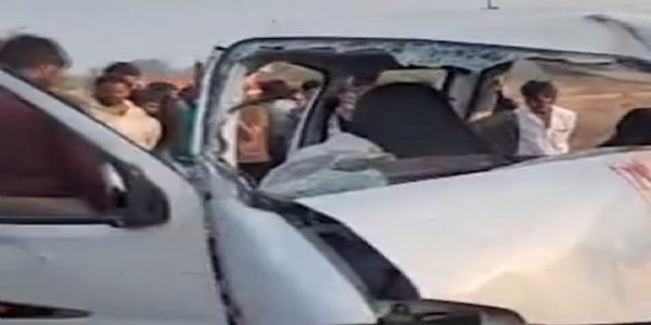 हाईवे पर भीषण हादसा: अहमदाबाद के एक ही परिवार के 4 लोगों की मौत