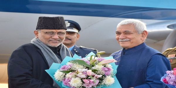 उपराष्ट्रपति राधाकृष्णन दो दिवसीय दौरे पर जम्मू-कश्मीर पहुंचे