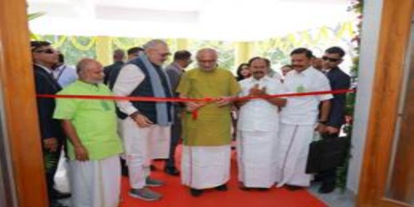 भारत-यूरोपीय संघ मुक्त समझौते से वस्त्र उद्योग की वैश्विक प्रतिस्पर्धात्मकता को बढ़ाएगा: सीपी राधाकृष्णन