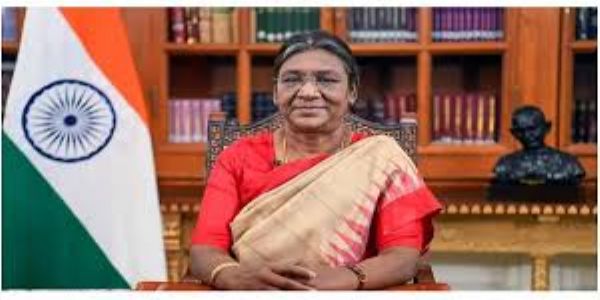 राष्ट्रपति आज बस्तर दौरे पर ,अमित शाह देर शाम रायपुर पहुंचेंगे