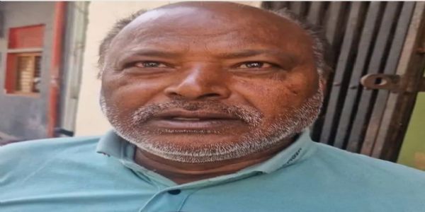 ईरान में फंसा झांसी का परिवार, परिजनों ने सरकार से लगाई सुरक्षित वापसी की गुहार