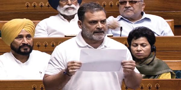 एमएसपी और किसानों के मुद्दे पर राहुल गांधी ने सरकार को घेरा