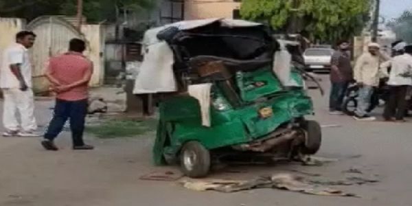 (अपडेट) मप्र के ग्वालियर में स्कॉर्पियो की टक्कर से ऑटो सवार एक ही परिवार के 5 लोगों की मौत
