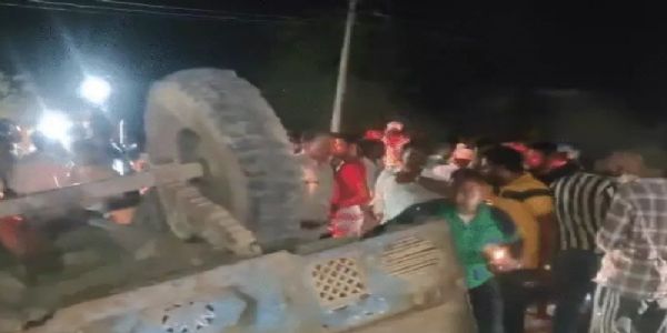 मप्र के श्योपुर जिले में ट्रैक्टर ट्रॉली पलटने से चार महिलाओं की मौत, 26 लोग घायल