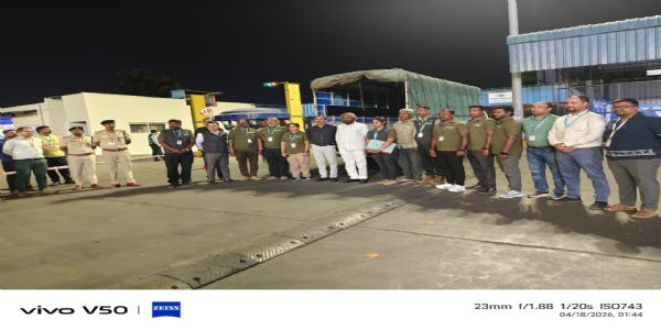 बेंगलुरु में दक्षिण अफ्रीका से आए चार चीतों का स्वागत, बैनरघट्टा जैविक उद्यान में रखे जाएंगे