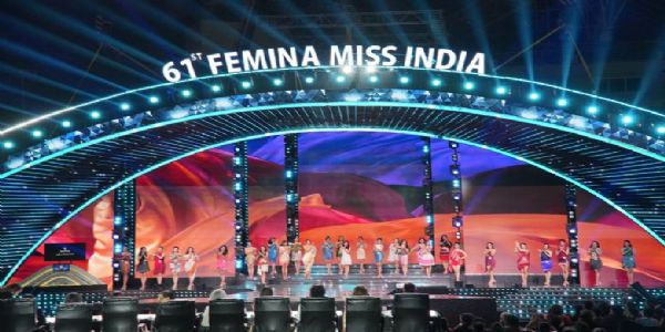 61वें फेमिना मिस इंडिया में 'विश्व सूत्र' ने 30 देशों की कला को भारतीय धागों में पिरोया