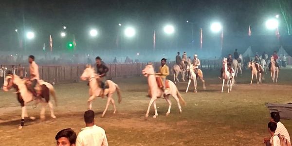 उप्र के वाराणसी में शुक्रवार से तीन दिवसीय ‘सम्राट विक्रमादित्य’ महानाट्य, मंचन की तैयारी पूर्ण