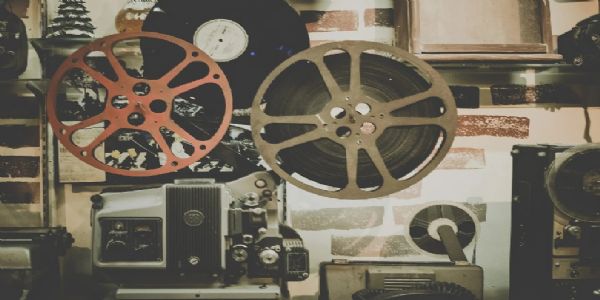 इतिहास के पन्नों में 23 अप्रैल : साहित्य और सिनेमा के दो महान स्तंभों को खोने का दिन