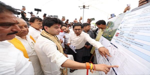 6500 करोड़ रुपये की परियोजनाओं से बदलेगा ग्वालियर का स्वरूप : ज्योतिरादित्य सिंधिया