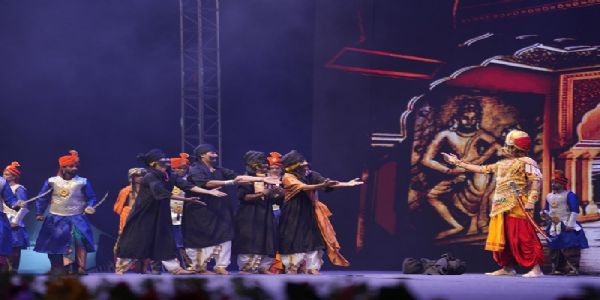 वाराणसी की पावन धरा पर महानाट्य ‘सम्राट विक्रमादित्य’ का हुआ ऐतिहासिक मंचन