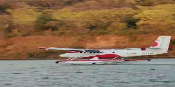 ऋषिकेश में सी-प्लेन की सफल ट्रायल लैंडिंग, पर्यटन व कनेक्टिविटी को मिलेगा बढ़ावा