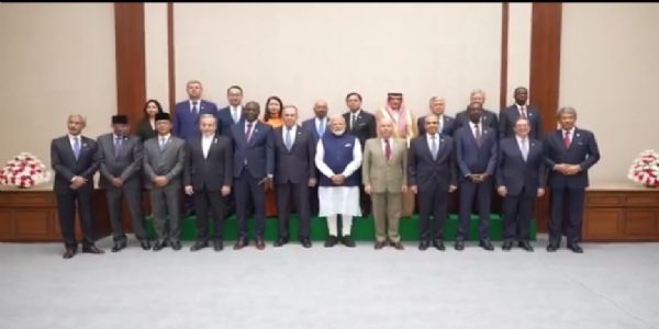 प्रधानमंत्री मोदी ने ब्रिक्स देशों के विदेश मंत्रियों से की मुलाकात