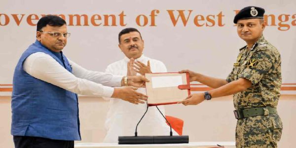 सरकार बदलते ही सीमा सुरक्षा पर बड़ा फैसला, शुभेंदु अधिकारी ने बीएसएफ को 27 किलोमीटर लंबी जमीन सौंपने की शुरुआत की