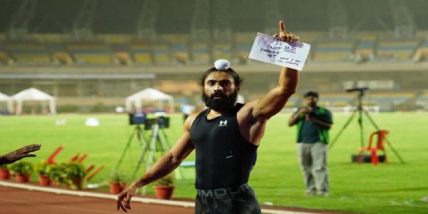 भारतीय एथलेटिक्स के लिए गुरिंदर वीर सिंह का रिकॉर्ड ऐतिहासिक क्षण: उप राज्यपाल