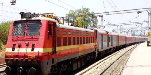 वासद-रनोली रेलखंड पर मेगा ब्लॉक, कई ट्रेनें रद्द और प्रभावित