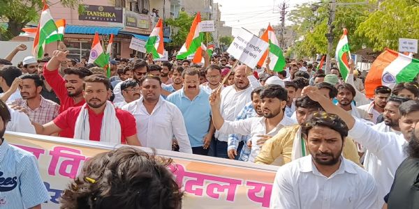 गौ माता को राष्ट्रीय पशु बनाने की मांग को लेकर मुस्लिम समाज की विशाल पदयात्रा