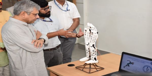 एमएनआईटी जयपुर में क्वांटम, संचार और कृत्रिम बुद्धिमत्ता प्रयोगशालाएं स्थापित होंगी : अश्विनी वैष्णव