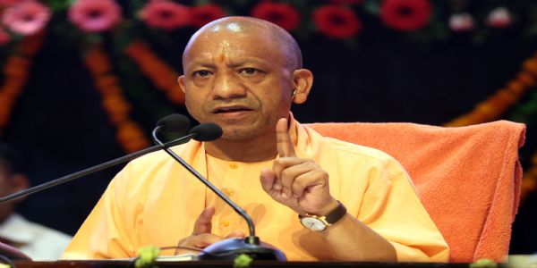 आस्था व आर्थिकी के संगम से विकसित राष्ट्र की ओर बढ़ रहा भारत : सीएम योगी