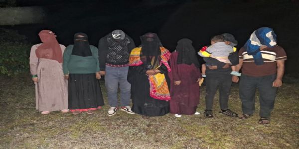 असम से वापस भेजे गए नौ बांग्लादेशी नागरिक ‘नो मैन्स लैंड’ में फंसे