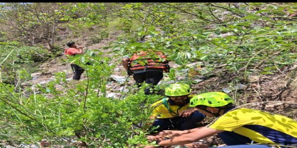 (अपडेट) उत्तराखंड: गंगा नदी में समाई इनोवा कार, तीन लोगों की मौत, चार की तलाश जारी