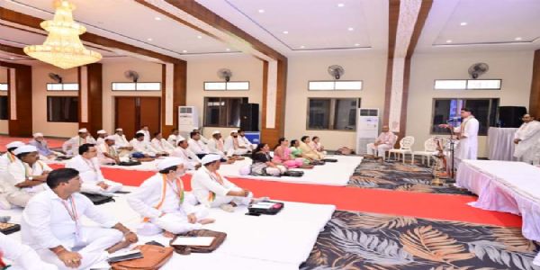राहुल गांधी ने कांग्रेस के प्रशिक्षण शिविर में पढ़ाया एकजुटता का पाठ
