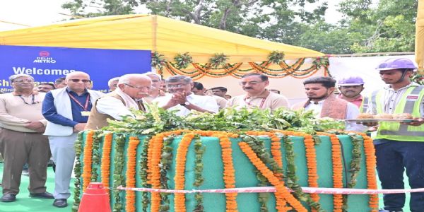 दिल्ली में केंद्रीय सचिवालय मेट्रो स्टेशन पर मेट्रो के सेंट्रल विस्टा कॉरिडोर के कार्य का शुभारंभ