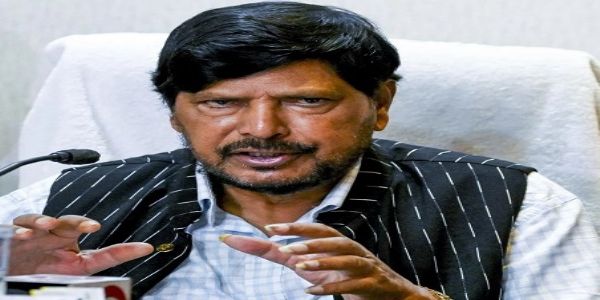 पेपरलीक प्रकरण में केन्द्रीय शिक्षा मंत्री को इस्तीफा देने की कोई जरूरत नहीं: रामदास आठवले