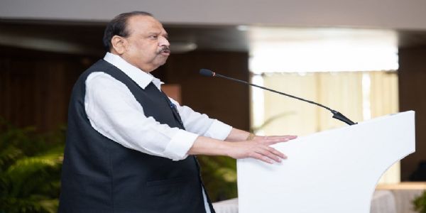 जैन दर्शन वैश्विक है, जो समाज को बना सकता है शांति प्रियः चेतन्य कुमार कश्यप