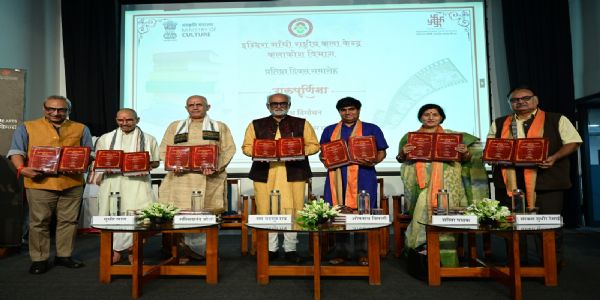 स्वयं से ईमानदार प्रश्न करना ही सच्ची साधना: राम बहादुर राय