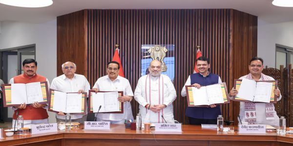 (अपडेट) नर्मदा नदी को लेकर चार राज्यों के बीच नदी परियोजना से जुड़े लम्बित मुद्दों पर हुआ समझौता