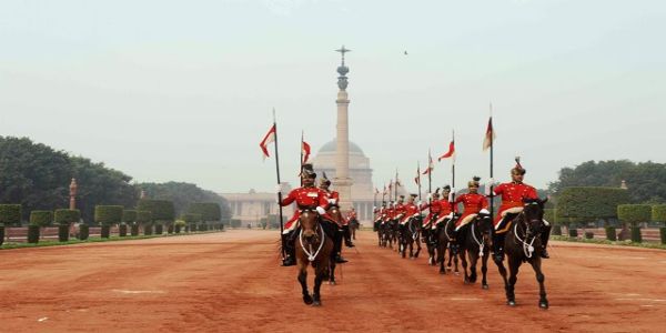 रद्द, रद्द, रद्द, रद्द, रद्द..... इस शनिवार को राष्ट्रपति भवन में नहीं होगा गार्ड परिवर्तन समारोह