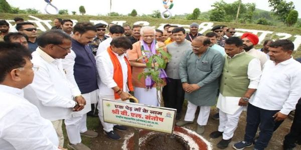 मप्र के इंदौर ने फिर रचा इतिहास, रेवती रेंज पर 13 लाख 10 हजार 12 पेड़ों की गिनती कर बनाया विश्व रिकॉर्ड