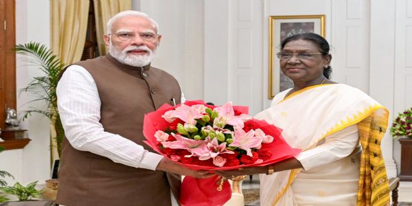 राष्ट्रपति और उपराष्ट्रपति ने प्रधानमंत्री मोदी को जन्मदिन की शुभकामनाएं दीं