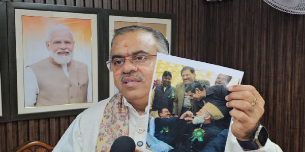 आआपा सरकार ने वर्ष 1984 के दंगा पीड़ितों से की वादाखिलाफीः तरुण चुग