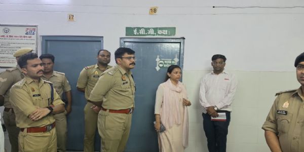 बागपत के खेकड़ा में सड़क हादसा, 4 की मौत, 32 घायल